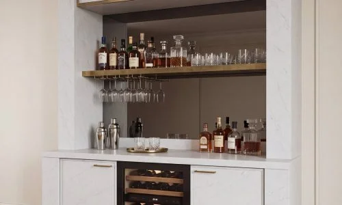 Ultra Quartz - London Fog countertop installed (photo: Ultra Stones)