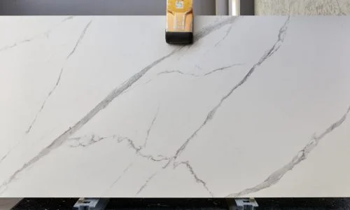 Infinity – Extra Statuario (Satin) full slab (photo: Infinity Surfaces)